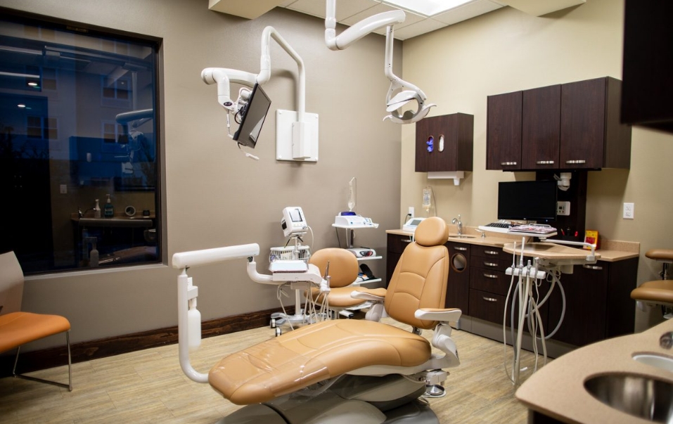 Dental treatment room